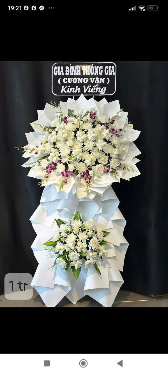 gen-n-z7339350991979_afed1c7a02d74763749bf501e0d0c605